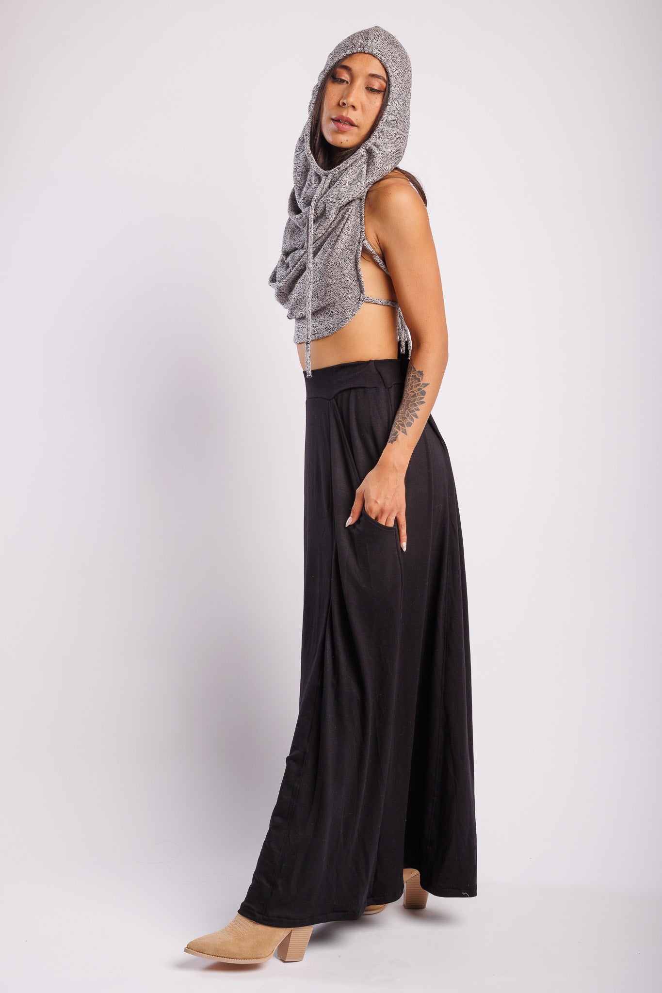 Gaia Skirt Black