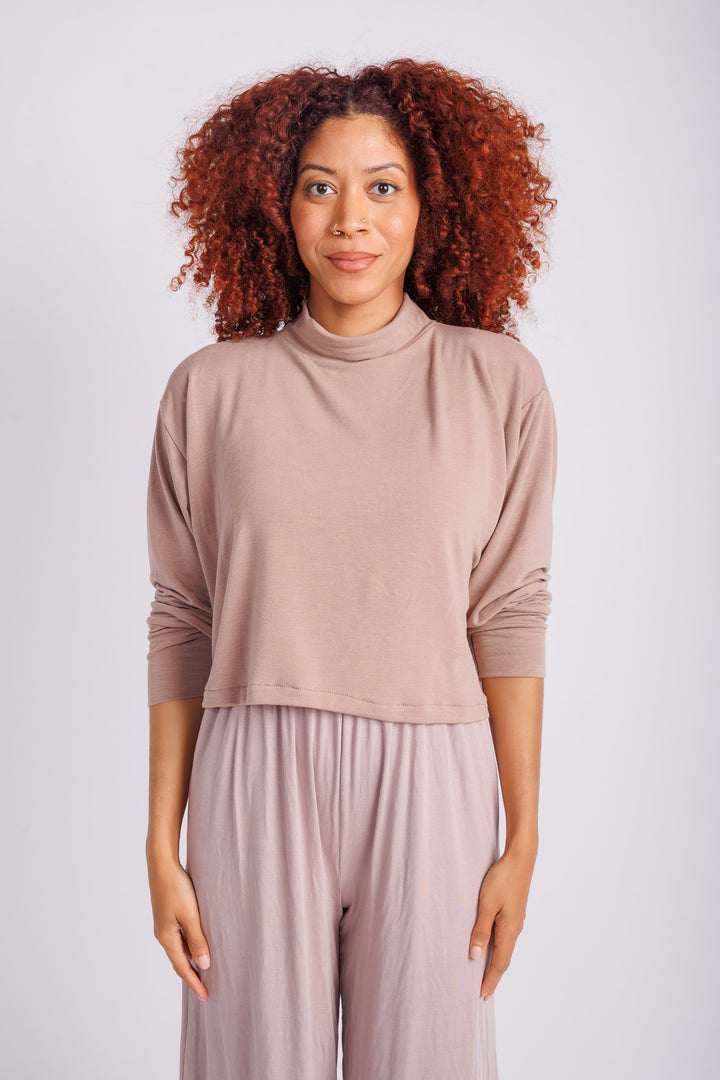 cropped turtleneck