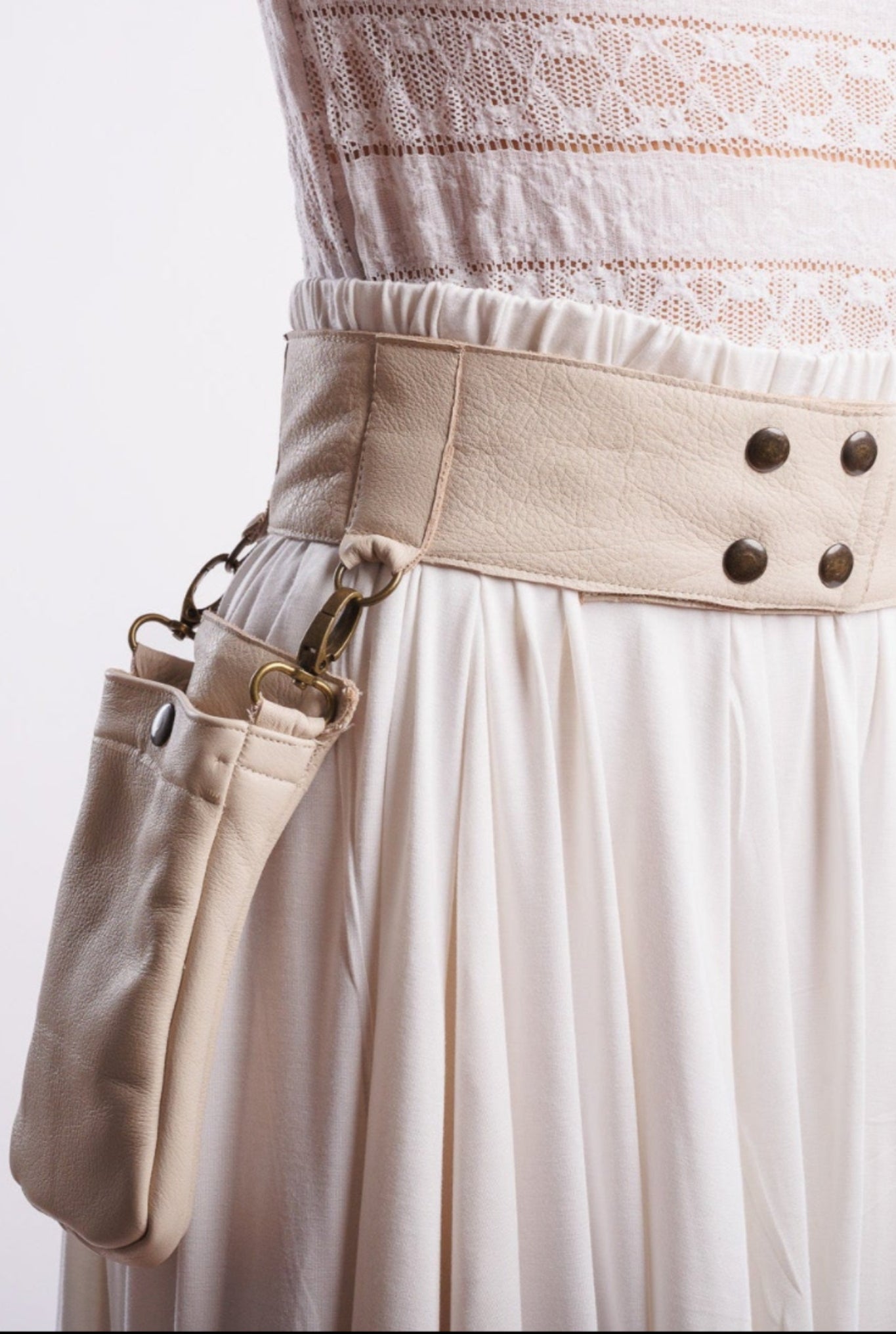 one pocket waist sincher leather belt