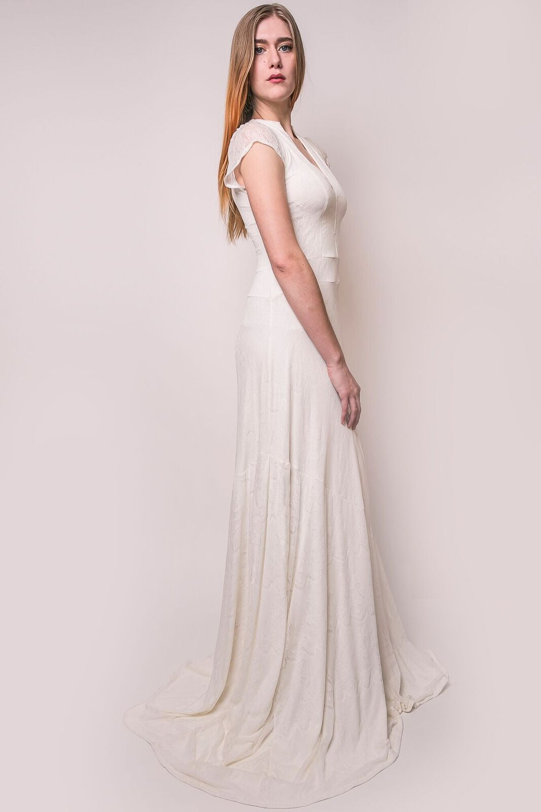 Leina Cap Sleeve Wedding Dress
